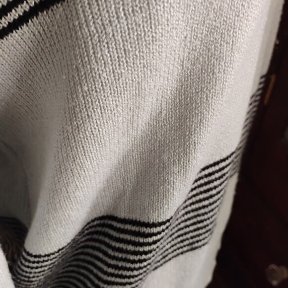 90s Vintage Knit Sweater Striped Gray and Black Size M Square Neck Union Made - Picture 12 of 16